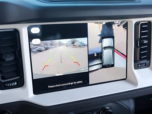 Used 2025 Ford Bronco Stroppe Edition image 20