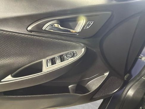 Used 2025 Chevrolet Malibu RS image 24