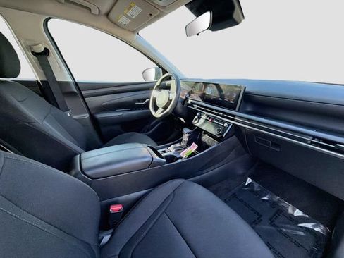 Used 2025 Hyundai Tucson SEL FWD image 27