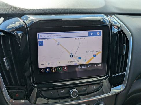 Used 2021 Chevrolet Traverse LT w/ LT Premium Package image 25