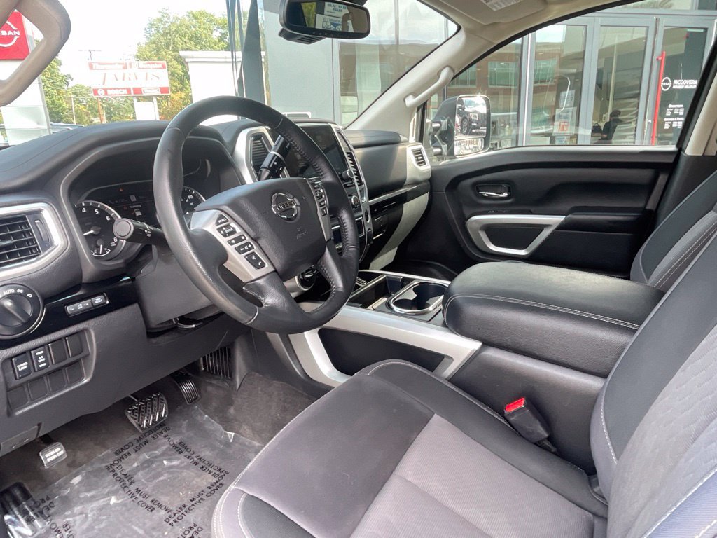 Certified 2021 Nissan Titan SV w/ SV Convenience Package AWD/4WD image 11