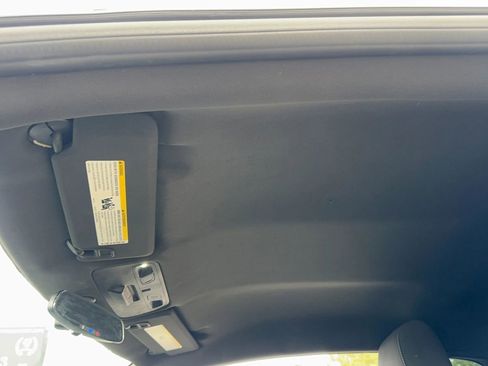 Used 2018 Chevrolet Camaro LT w/ RS Package image 27