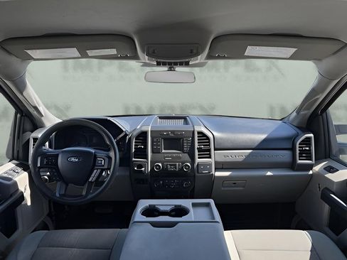 Used 2019 Ford F350 XL w/ Power Equipment Group image 15