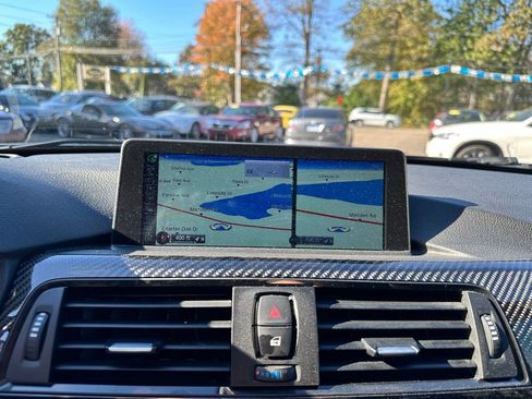 Used 2015 BMW M3 image 29