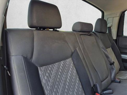 Used 2020 Toyota Tundra SR5 w/ SR5 Upgrade Package AWD/4WD image 17
