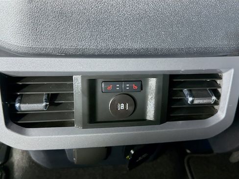 Used 2024 Ford F350 Lariat AWD/4WD image 26