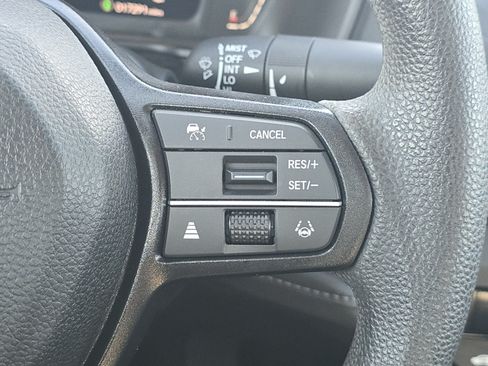Used 2025 Honda Accord SE image 29