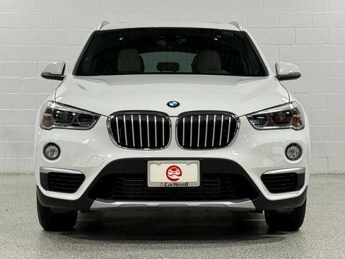 Used 2017 BMW X1 xDrive28i AWD/4WD image 3