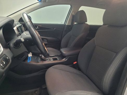 Used 2020 Kia Sorento LX w/ LX I4 Convenience Package FWD image 17