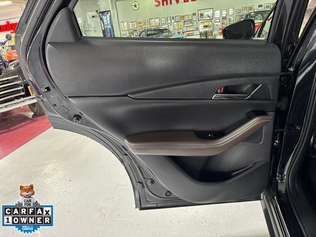 Used 2022 MAZDA CX-30 AWD 2.5 S w/ Premium Package image 31