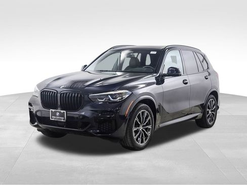 Certified 2023 BMW X5 xDrive40i w/ M Sport Package image 1