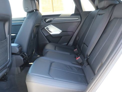 Used 2025 Audi Q3 2.0T Premium AWD/4WD image 14