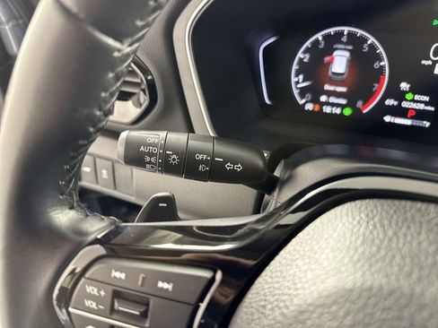 Certified 2023 Honda Pilot Touring image 17