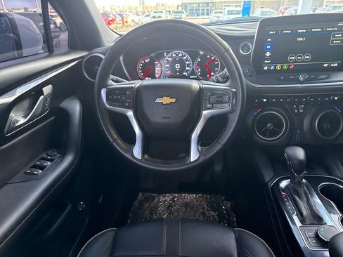 Used 2023 Chevrolet Blazer Premier image 14