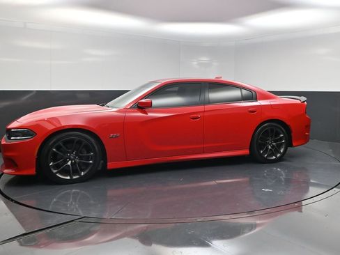 Used 2021 Dodge Charger Scat Pack image 3