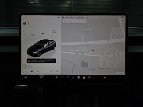 Used 2024 Tesla Model 3 Performance image 29