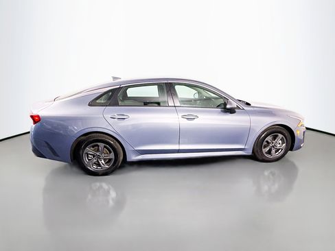 Used 2022 Kia K5 LX image 11