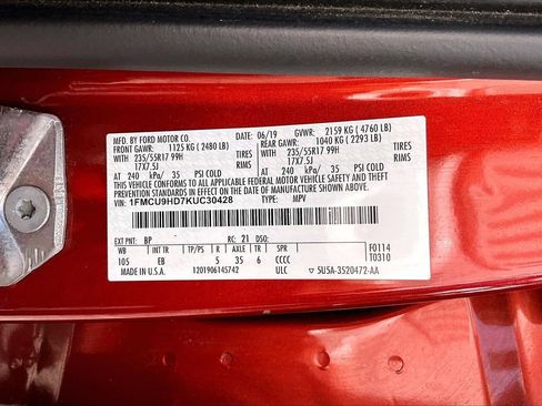 Used 2019 Ford Escape SEL AWD/4WD image 16