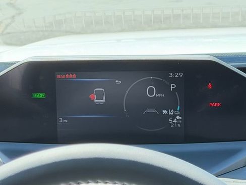 New 2026 Toyota C-HR AWD/4WD image 14