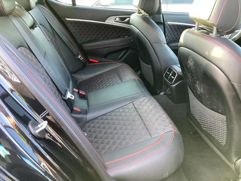 Used 2021 Genesis G70 3.3T w/ Sport Package image 5