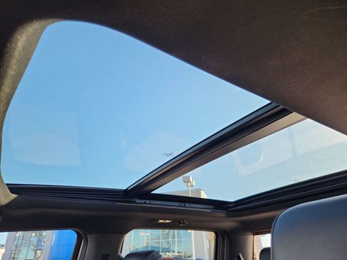 Used 2023 Ford F150 Lariat w/ Max Trailer Tow Package image 28