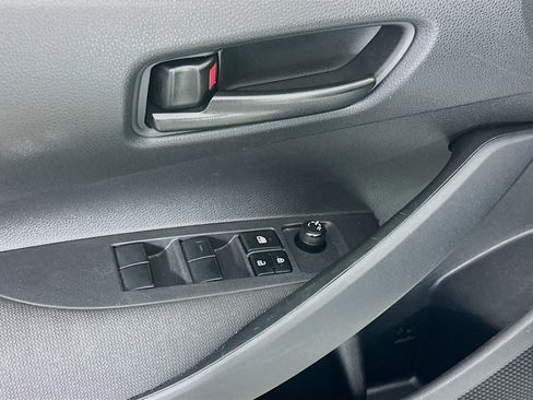 Used 2023 Toyota Corolla LE w/ Carpet Mat Package (TMS) image 15