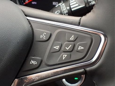 Used 2024 Chevrolet Equinox LT w/ LPO, Floor Liner Package FWD image 28