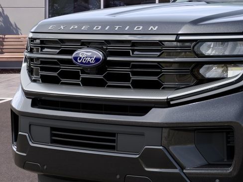 New 2027 Ford Expedition Max Platinum w/ Driver's Package AWD/4WD image 17