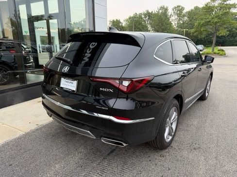 Used 2026 Acura MDX SH-AWD image 3