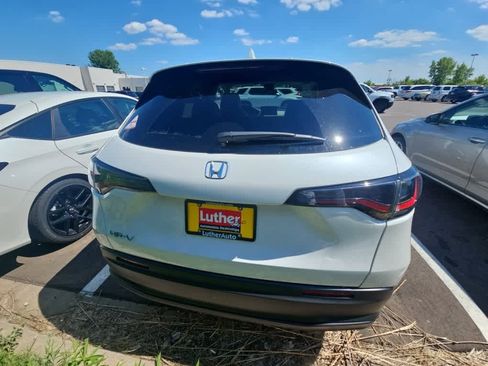 Used 2026 Honda HR-V LX image 5