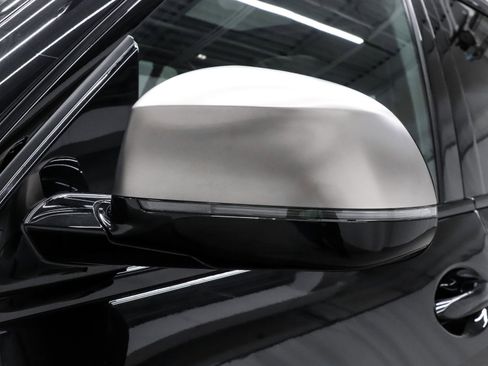 Used 2022 BMW X5 M50i w/ Executive Package image 54