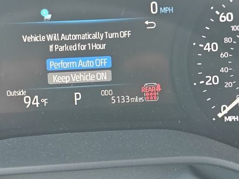 Used 2026 Toyota Sienna XLE FWD image 13