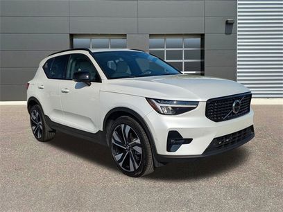 Used 2024 Volvo XC40 B5 Plus w/ Protection Package Premier