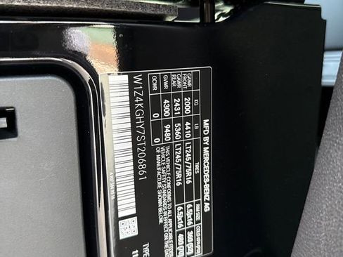 Used 2025 Mercedes-Benz Sprinter 2500 image 36