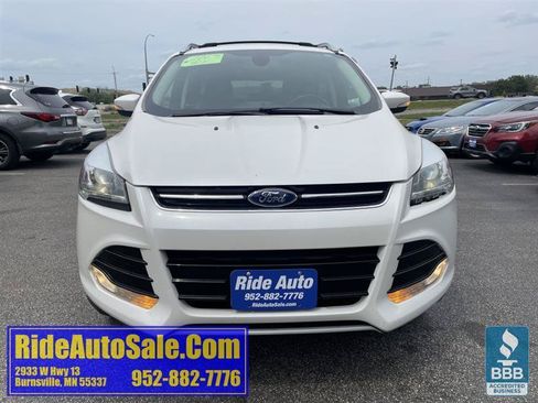 Used 2013 Ford Escape Titanium w/ Class II Trailer Tow Pkg AWD/4WD image 2