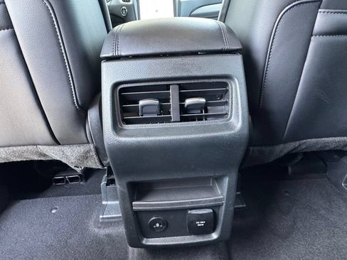 Used 2024 Ford Edge SEL w/ Convenience Package AWD/4WD image 31