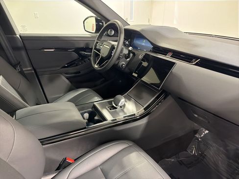 Used 2025 Land Rover Range Rover Evoque Dynamic SE AWD/4WD image 24