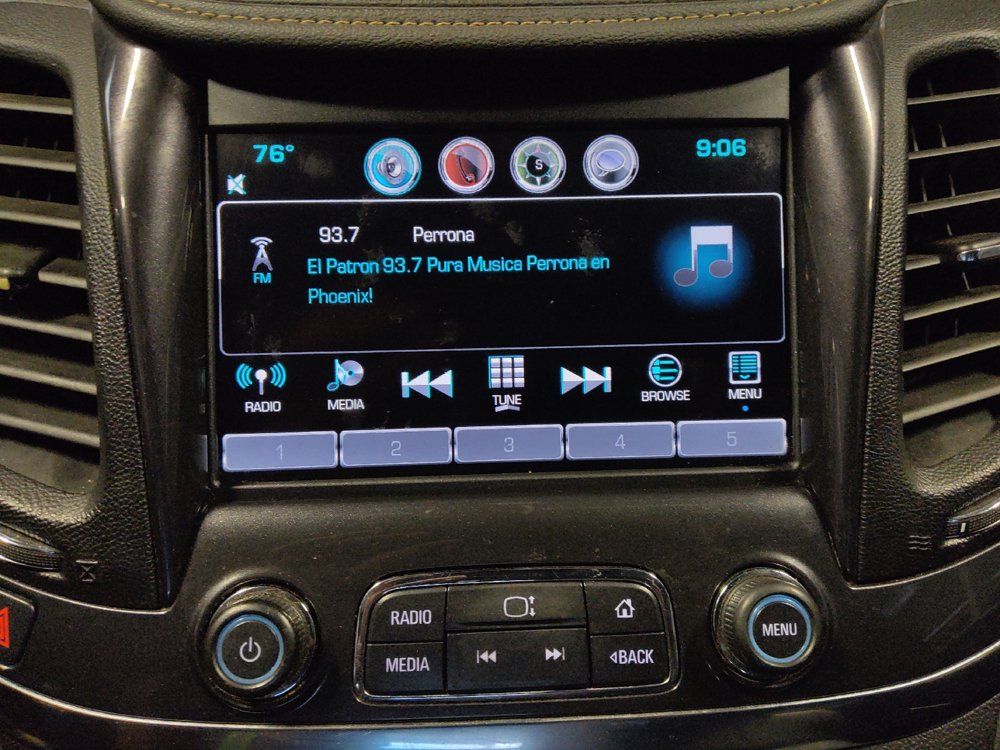 Used 2016 Chevrolet Impala LT FWD image 25