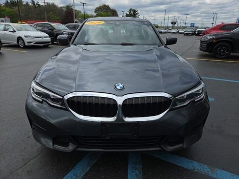 Used 2020 BMW 330i xDrive Sedan w/ Premium Package AWD/4WD image 5