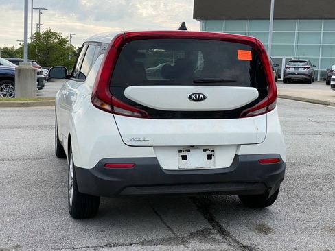 Used 2020 Kia Soul LX FWD image 5