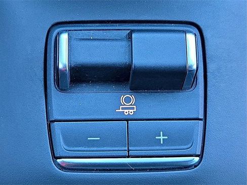 Used 2022 GMC Sierra 1500 AT4 w/ AT4 Premium Package image 20