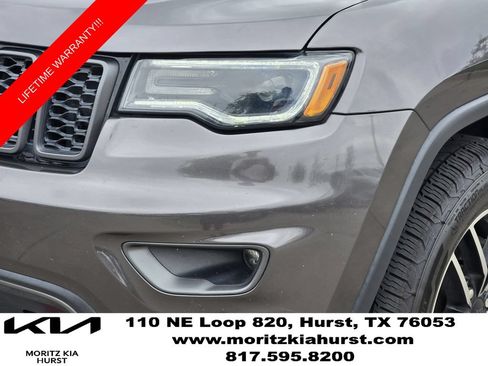 Used 2019 Jeep Grand Cherokee Trailhawk w/ Trailhawk Luxury Group AWD/4WD image 15