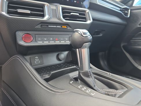 Used 2024 Ford Mustang Premium image 31