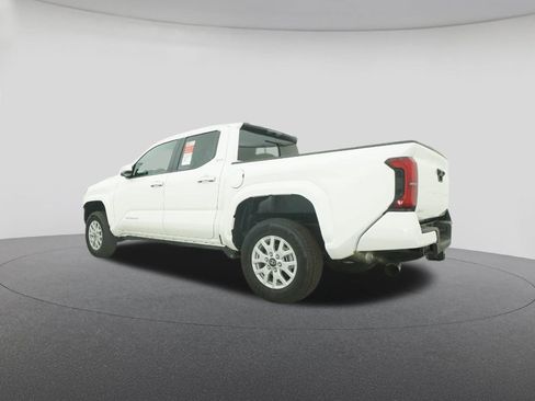 New 2025 Toyota Tacoma SR5 AWD/4WD image 21