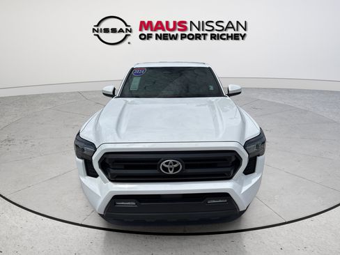 Used 2024 Toyota Tacoma SR5 AWD/4WD image 2