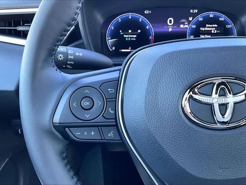 Used 2026 Toyota Corolla SE image 21