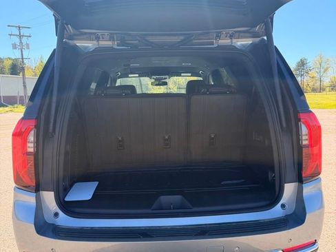 New 2026 GMC Yukon Elevation w/ LPO, Floor Liner Package AWD/4WD image 18