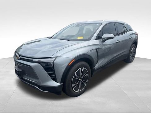 Certified 2024 Chevrolet Blazer EV LT AWD/4WD image 2