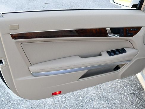 Used 2012 Mercedes-Benz E 550 Cabriolet w/ Appearance Pkg image 11