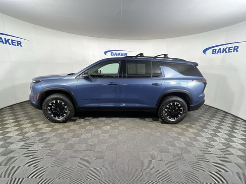 Certified 2025 Chevrolet Traverse Z71 w/ Driver Confidence Package AWD/4WD image 6